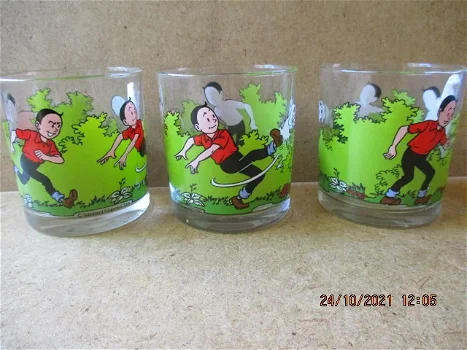 ad0016 suske en wiske glas 1 - 0