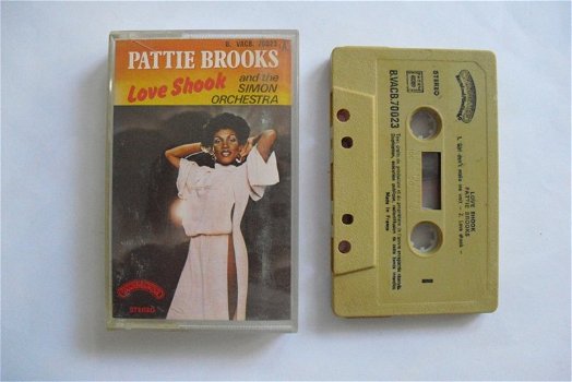 Pattie Brooks - Love Shook - 0