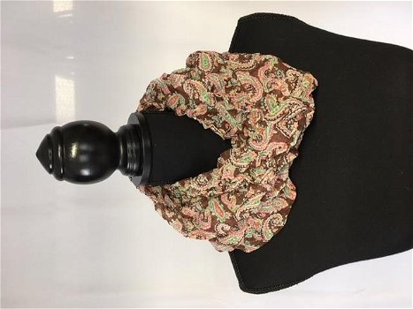 Kreukel sjaal bruin met rose en groen - 0