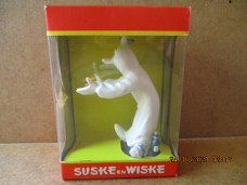 ad0045 suske en wiske beeldje 2