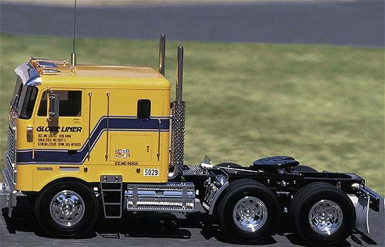 Tamiya vrachtwagen US Truck Globe Liner 1:14 - 1