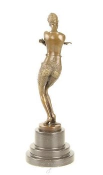 dansesres- bronzen beeld- danseres- brons beeld-pikant - 5