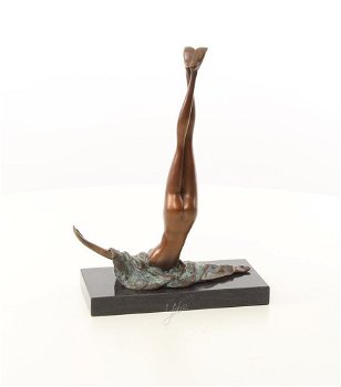 brons beeld , sculptuur-gecamoufleerde vrouw-beeld-kunst - 4