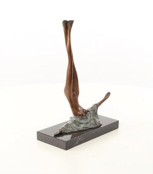 brons beeld , sculptuur-gecamoufleerde vrouw-beeld-kunst - 7