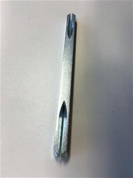 Doorn pin voor het bevestigen van de deurklink, metaal - 0