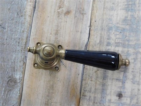 1 deurknop messing- zwart keramisch handvat, doorn. - 0