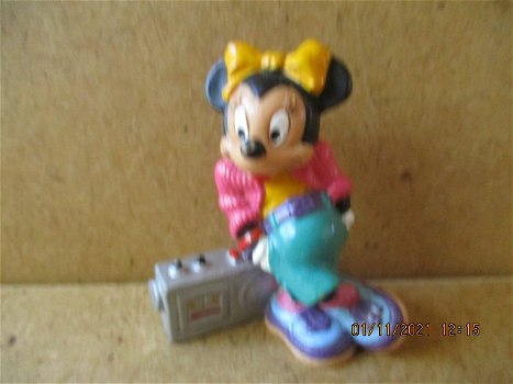 ad0319 minnie mouse poppetje 1 - 0