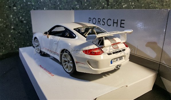 Porsche 911 GT3 RS 4.0 Wit 1:18 Bburago - 2