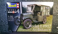 Model T ambulance 1917 1:35 Revell