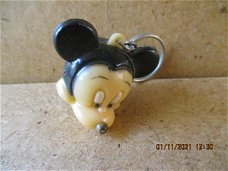  ad0372 mickey mouse sleutelhanger 2