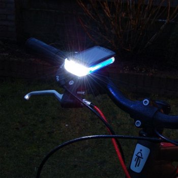 Fietsverlichting, Fietslamp op zonne energie - 1