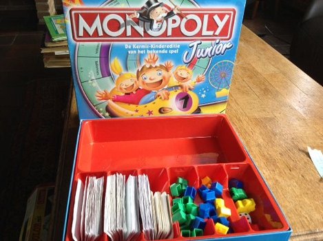 Monopoly Junior - leuk om met de kids te doen - 0