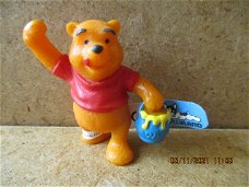 ad0547 winnie the pooh poppetje 3