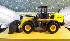 New Holland W170D wheel loader 1:50 Bburago