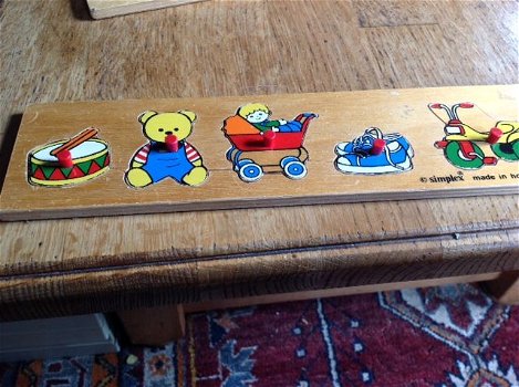 KINDERpuzzel , baby z.g.a.n. 4,- - houten puzzel 3,- - 2