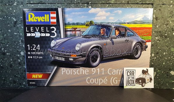 Porsche 911 Carrera 3.2 coupe 1:24 Revell - 2
