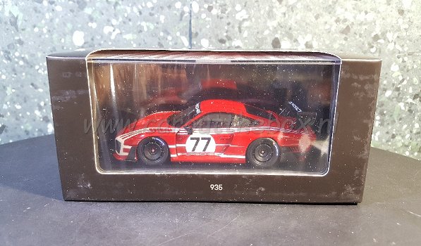 Porsche 935 Salzburg Resin #77 1:43 Spark - 3