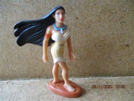 ad0574 pocahontas poppetje 13 - 0