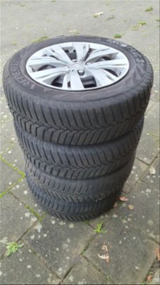 Goedkoop setje winterbanden 195/65R15