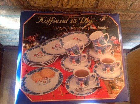 Kerst, koffieservies 16 delig - nieuw in doos - 0