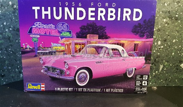 Ford Thunderbird 1:24 Revell - 0