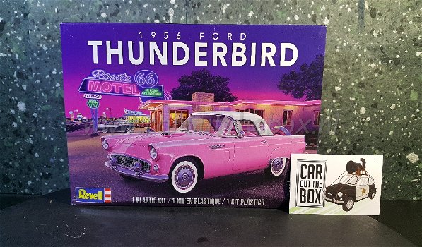 Ford Thunderbird 1:24 Revell - 3