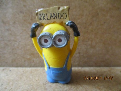 ad1004 minions poppetje 6 - 0