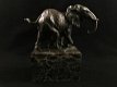 Een beeld van een olifant, bronzen beeld, prachtige olifant - 5 - Thumbnail