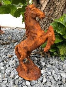 Een mooi beeld van steigerend paard, gietijzer-kado-tuin - 0