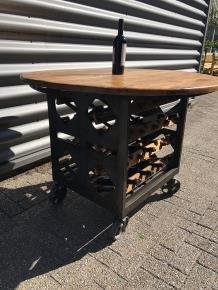 Wijn tafel,tafel waarin veel flessen wijn passen,wijn-tafel - 6