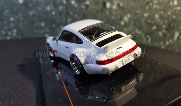 Porsche 911(964) wit 1:43 Ixo V559 - 2