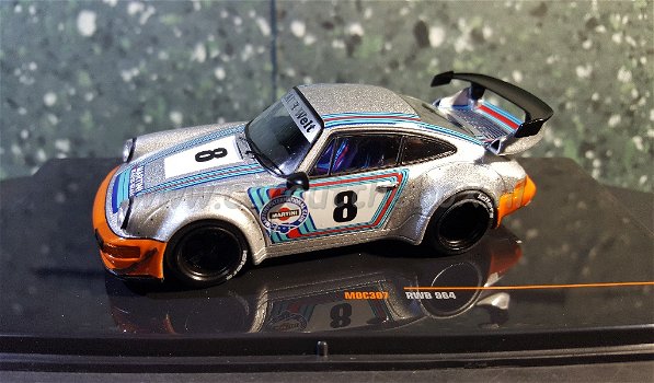 Porsche 911(964) MARTINI 1:43 Ixo V561 - 0