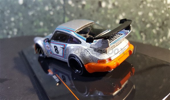 Porsche 911(964) MARTINI 1:43 Ixo V561 - 2