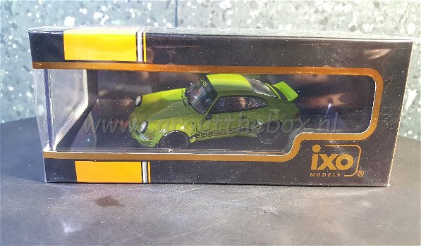 Porsche 911(964) olive 1:43 Ixo V563 - 3