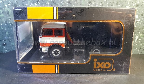 Fiat 619 N1 rood / wit 1/43 Ixo V569 - 4