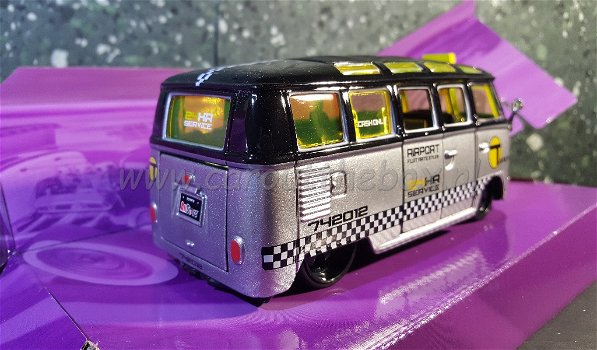 VW T1 Samba Van TAXI 1:24 Maisto - 3