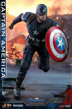 Hot Toys Avengers Endgame Captain America MMS536 - 6