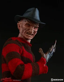 Sideshow A Nightmare on Elm Street Freddy Krueger Sixth Scale Figure - 1