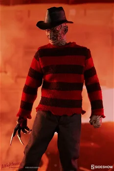 Sideshow A Nightmare on Elm Street Freddy Krueger Sixth Scale Figure - 5