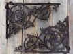 Set van 2 antieke hangers , gietijzer, hoek steunen - 0 - Thumbnail