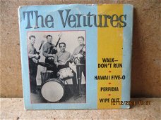 adver235 the ventures cd single