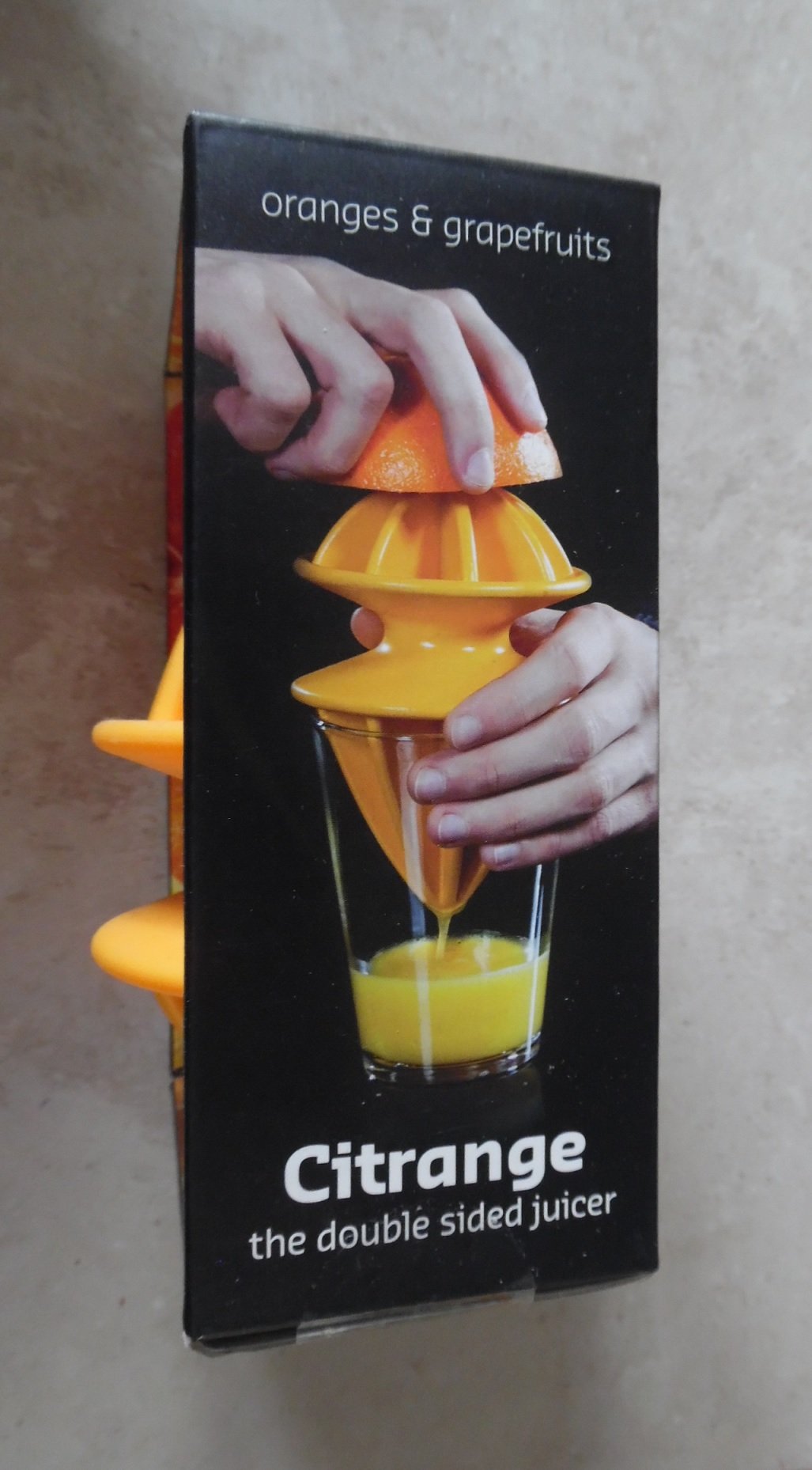 Te koop nieuwe kunststof Citrange citruspers (handpers). - Afbeelding 3