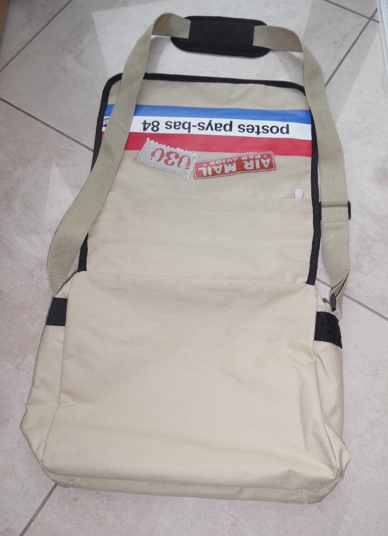 Beige polyester PTT Post schoudertas met flap en rits. - Afbeelding 7