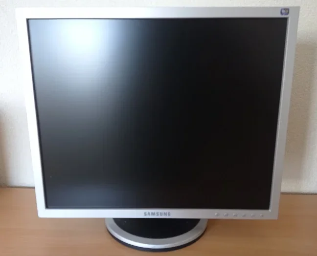 monitor - nr. 1