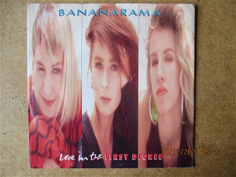 a4083 bananarama - love in the first degree - 0