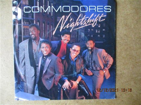 a4118 commodores - nightshift - 0