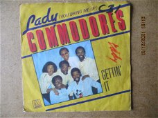 a4119 commodores - lady