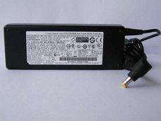 Adaptador de corriente para portatil Panasonic CF-AA5713AM2