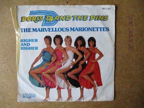 a4164 doris d and the pins - the marvellous marionettes - 0