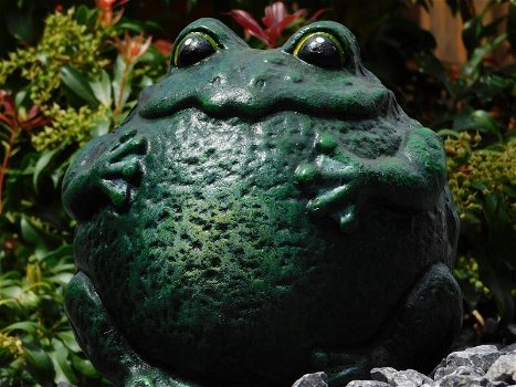 Groot tuinbeeld van een kikker, leuk beeld, groen - 4